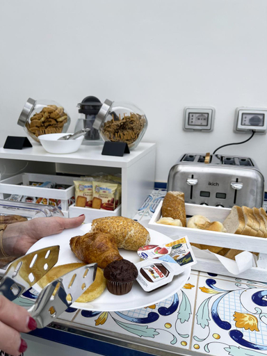 Food & Drinks 4, Villa Gabriella - Rooms & Breakfast, Napoli