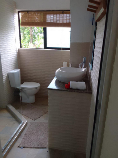 Bathroom 3, Milles Montagnes Residence