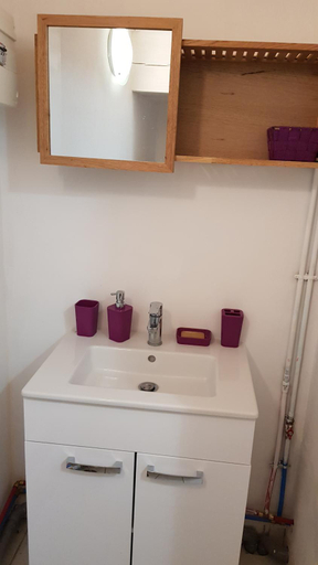 Bathroom 3, Des Km a La Ronde, Charente-Maritime