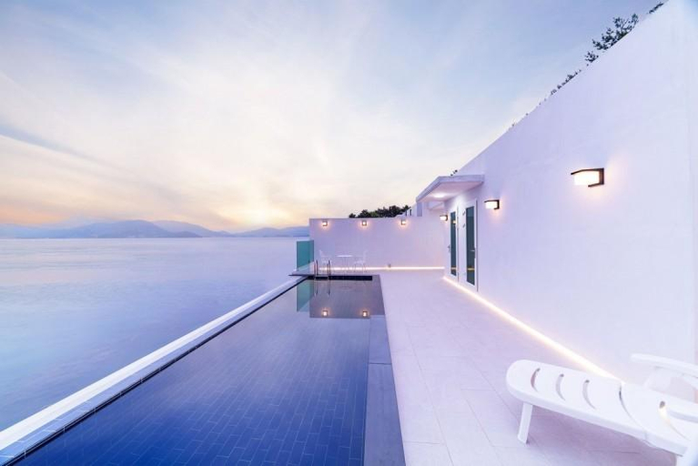 Others 5, Geoje Island Staynoeul Pool Villa, Geoje