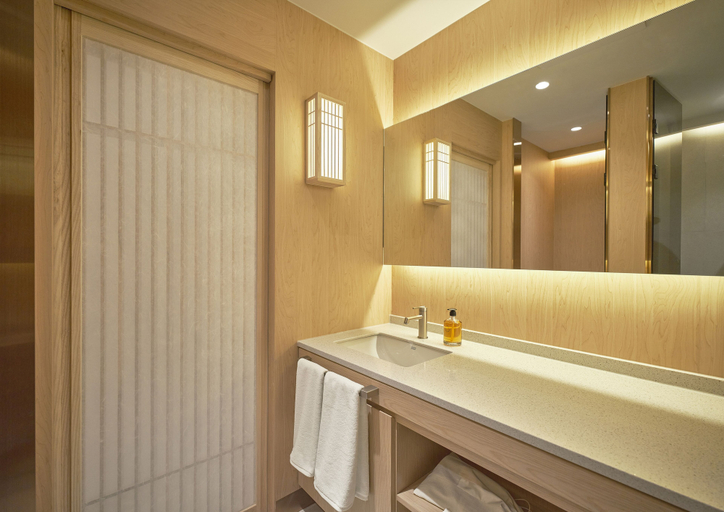 Bathroom 5, UH Continental CenterPoint, Haeundae