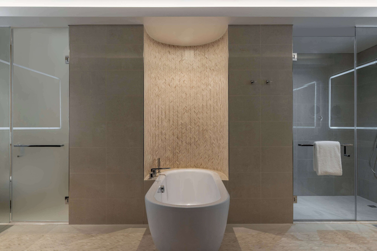 Bathroom 5, Radisson Blu Hotel, Conakry, Conakry