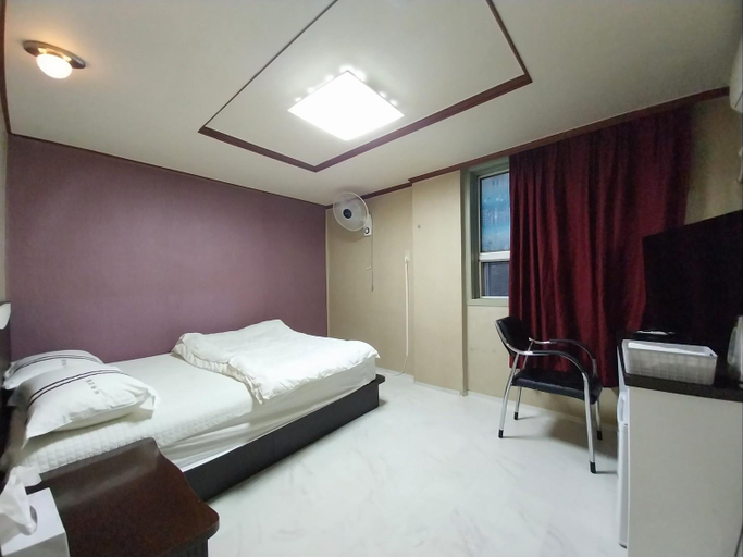 Bedroom 4, Busan Yeongdo Jade, Yeongdo
