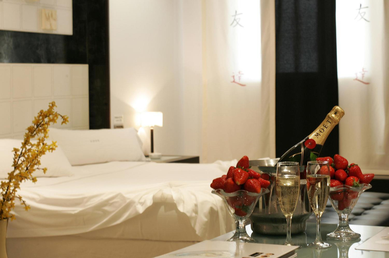 Others 3, Zouk Hotel, Madrid