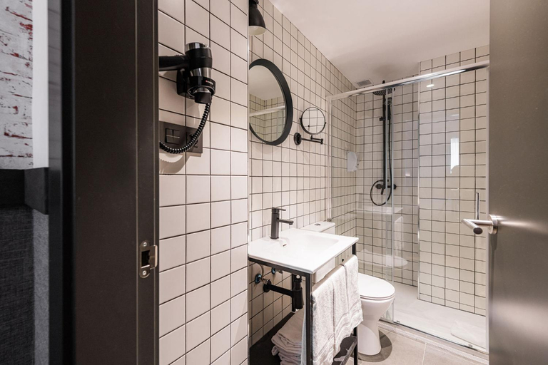 Bathroom 4, San Mames Light Bilbao, Vizcaya