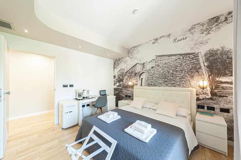 Others 2, Eleonore Elegant Rooms, Cagliari