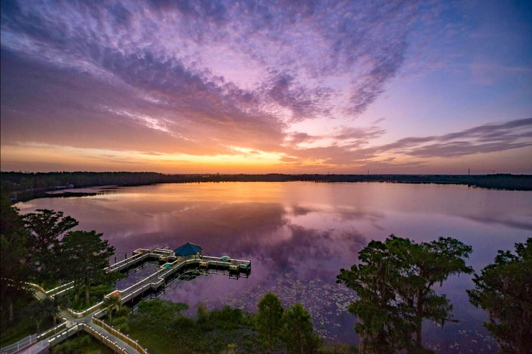 Others 5, Balcony King Suite - Lake & Pool view, Orange