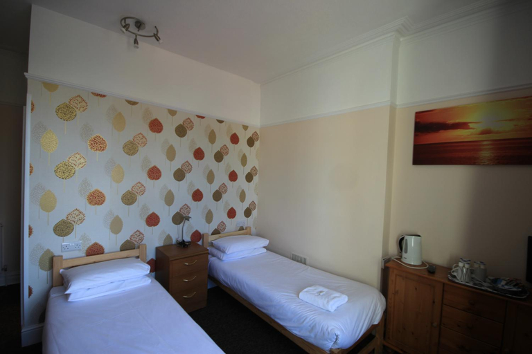 Bedroom 8