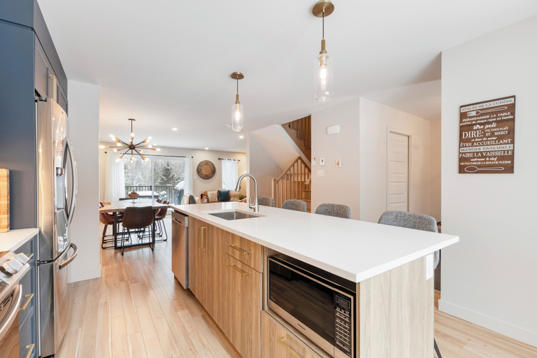 Others 4, Village Mont-Blanc 24 by RVMT, Les Laurentides
