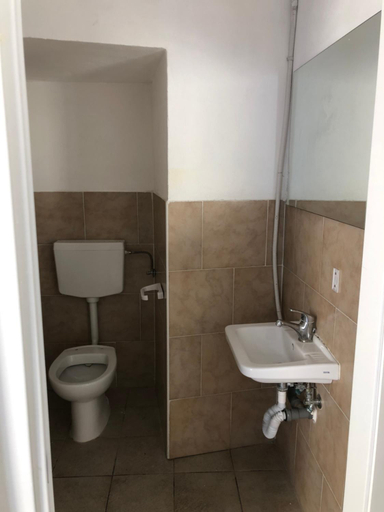 Bathroom 2, H Hostel Friendly Accommodation, Napoli