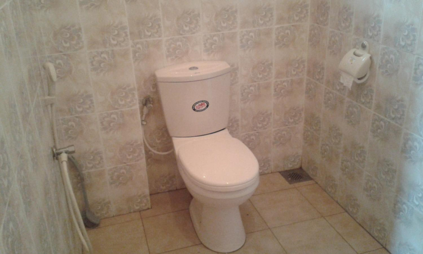 Bathroom 3, Moon Light Rest, Habaraduwa