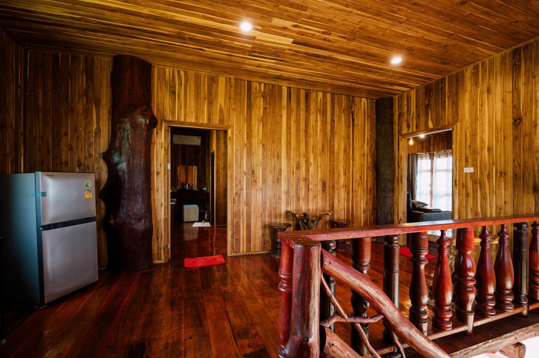 Dining Room 7