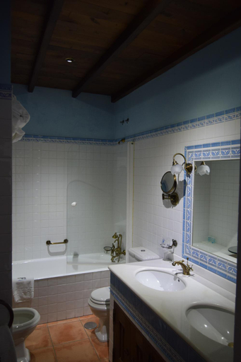 Bathroom 4, Pazo do Rio, A Coruña
