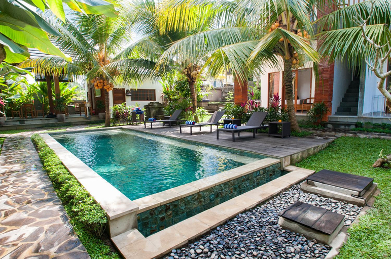 Swimming Pool 9