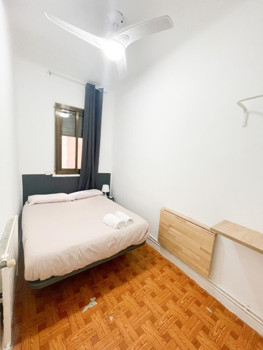 Others 4, Toledo habitaciones, Madrid
