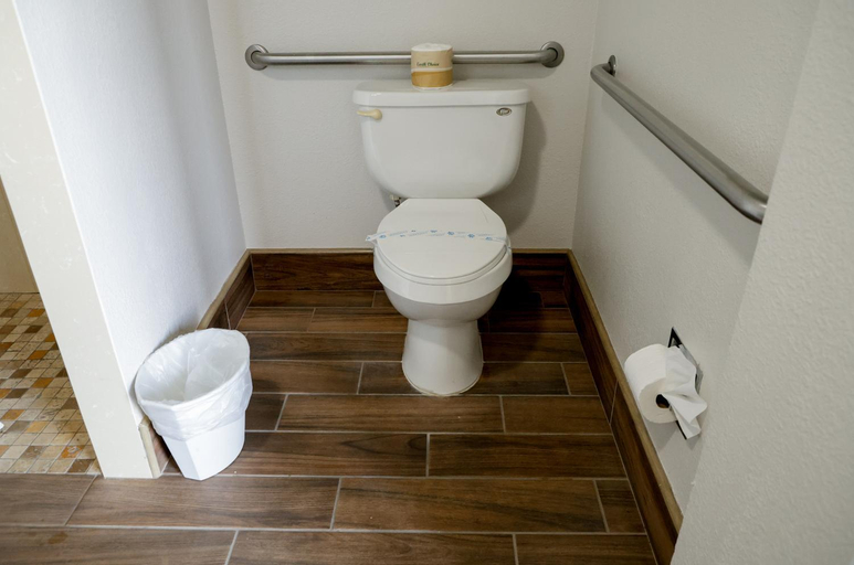 Bathroom 6