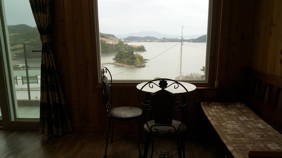 Others 4, Sunmoon Pension, Yeosu