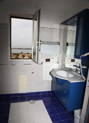 Bathroom 5, Hotel Resort Il Panfilo, Napoli