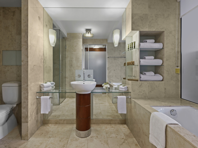 Bathroom 20