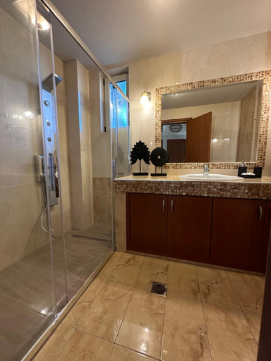 Bathroom 4, Villa Nero, Crete