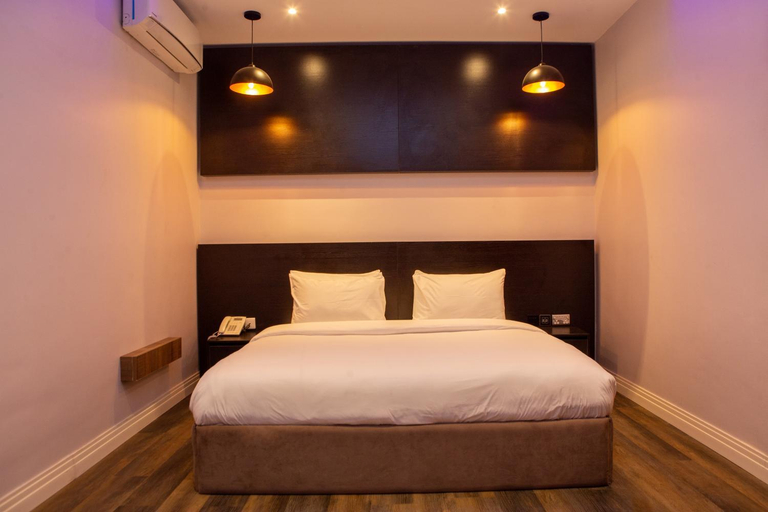 Bedroom 3, Riivana Leisure Tavern, Eti-Osa