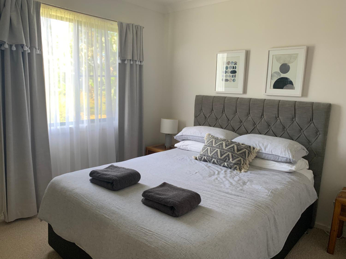 Bedroom 4, Fernmount Stay, Bellingen