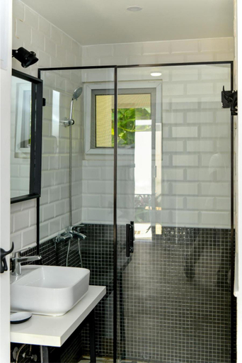 Bathroom 3, Honky Tonk Punta Cana, Salvaleon de Higuey