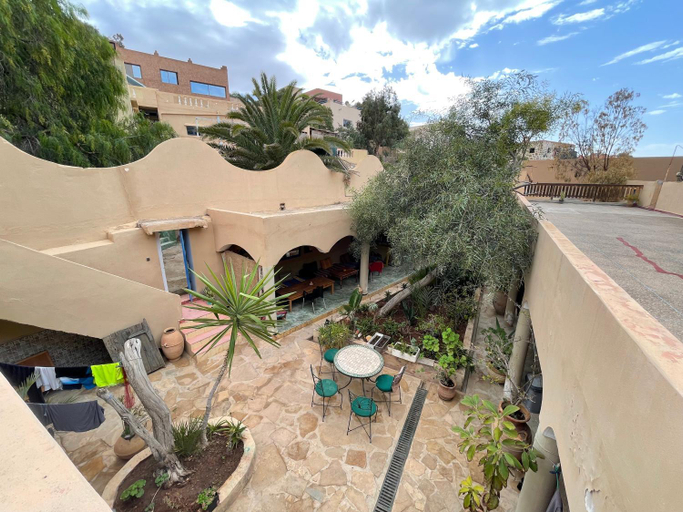 Others 5, Auberge Chez Hassan, Agadir-Ida ou Tanane