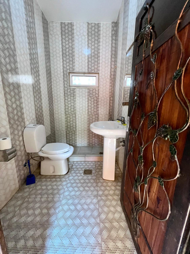 Bathroom 4, Bedouin Garden Village, Aqaba