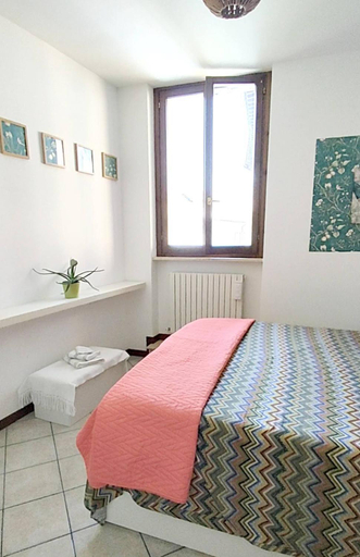 Others 2, IRIS B&B, Ascoli Piceno
