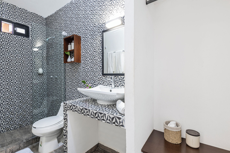 Bathroom 4, Areia Playa del Carmen-Beach front Hotel, Cozumel