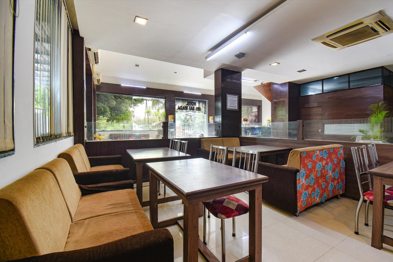 Food & Drinks, Hotel Shree Sai Wada Shirdi, Ahmadnagar