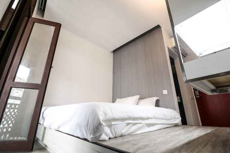 Bedroom 18