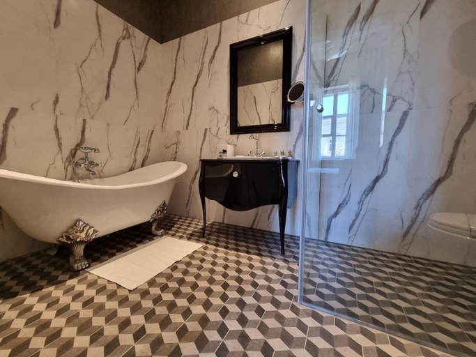 Bathroom 3, Incanto Old Town Boutique previous Tiffi Old Town Hotel, Warsaw
