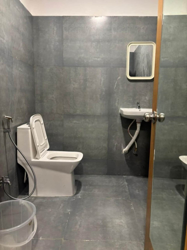 Bathroom 3, Goroomgo Vaishnavi Residency, Hyderabad