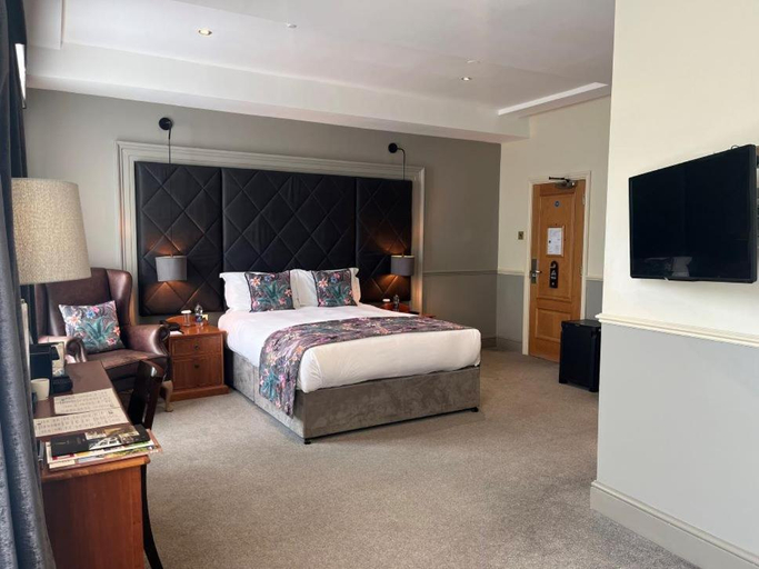 Bedroom 2, The Swan Hotel, Staffordshire
