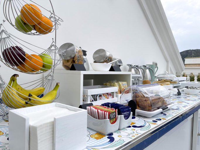 Food & Drinks 3, Villa Gabriella - Rooms & Breakfast, Napoli