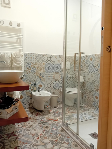 Bathroom 3, Sa Vivenda Suite, Sassari