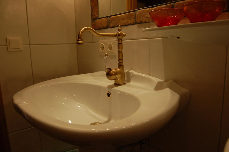 Bathroom 4, Hotel Schweizerhof, Kufstein