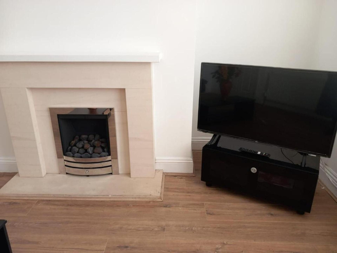 Others 5, Manchester-2bedroom-1bathroom-wifi (108947701), Bury