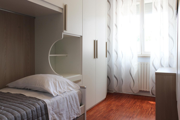 Bedroom 8