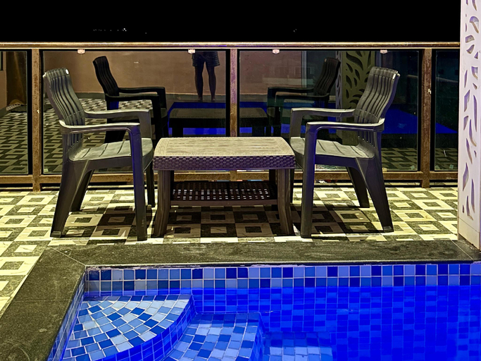 Others 5, Hollywood Palace Resort, Satara