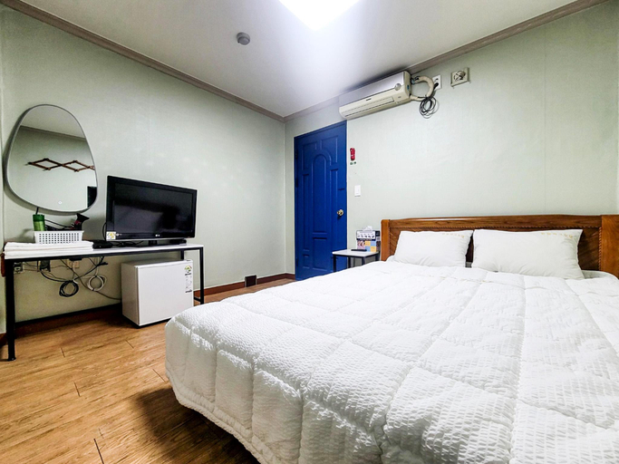 Bedroom, Geochang Handeul Park, Geochang