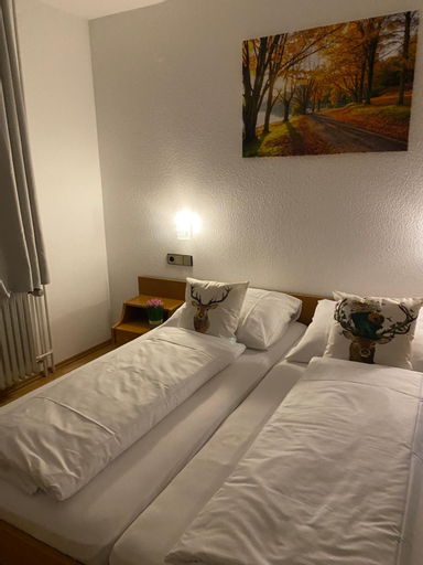 Bedroom 2, Gasthaus Rossle, Ortenaukreis