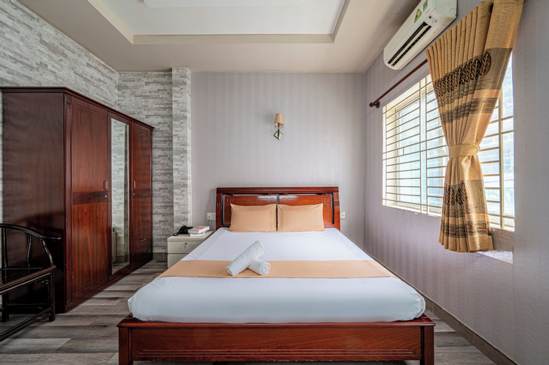Bedroom 8