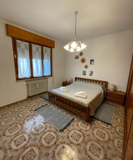 Bedroom 2, Le ballerine, Rovigo