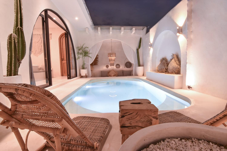 Swimming Pool 3
