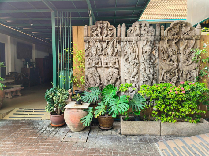 Exterior & Views 1, Tanwa Suite - MRT Ratchadapisek, Din Dang