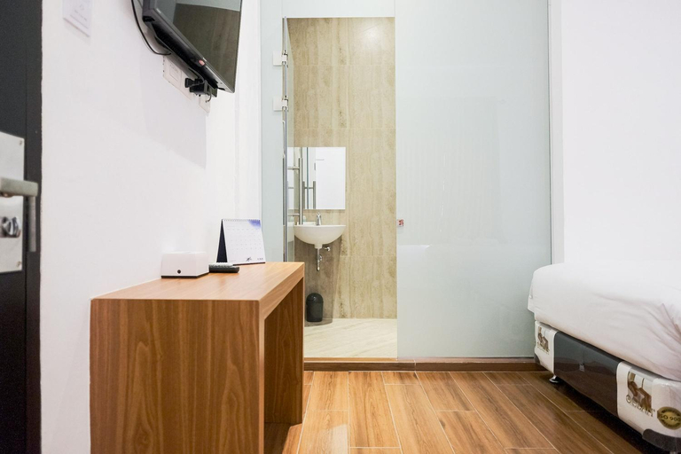Bedroom 13