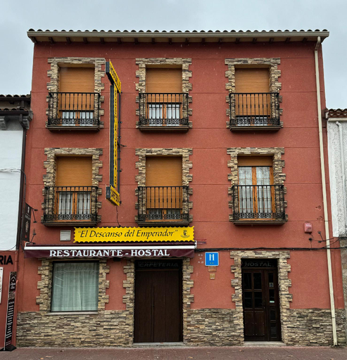 Exterior & Views, Hostal El Descanso Del Emperador, Cáceres